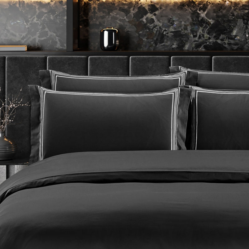 Egyptian cotton Giorgio Black & Silver Duvet Cover