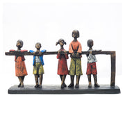 DECOR CHILDREN WITH FENCE