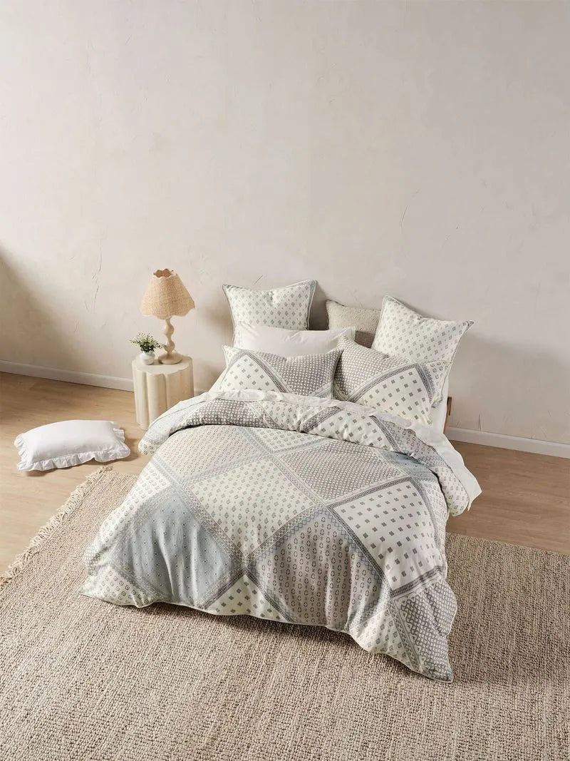 Linen House Avene /Cloud Duvet Cover