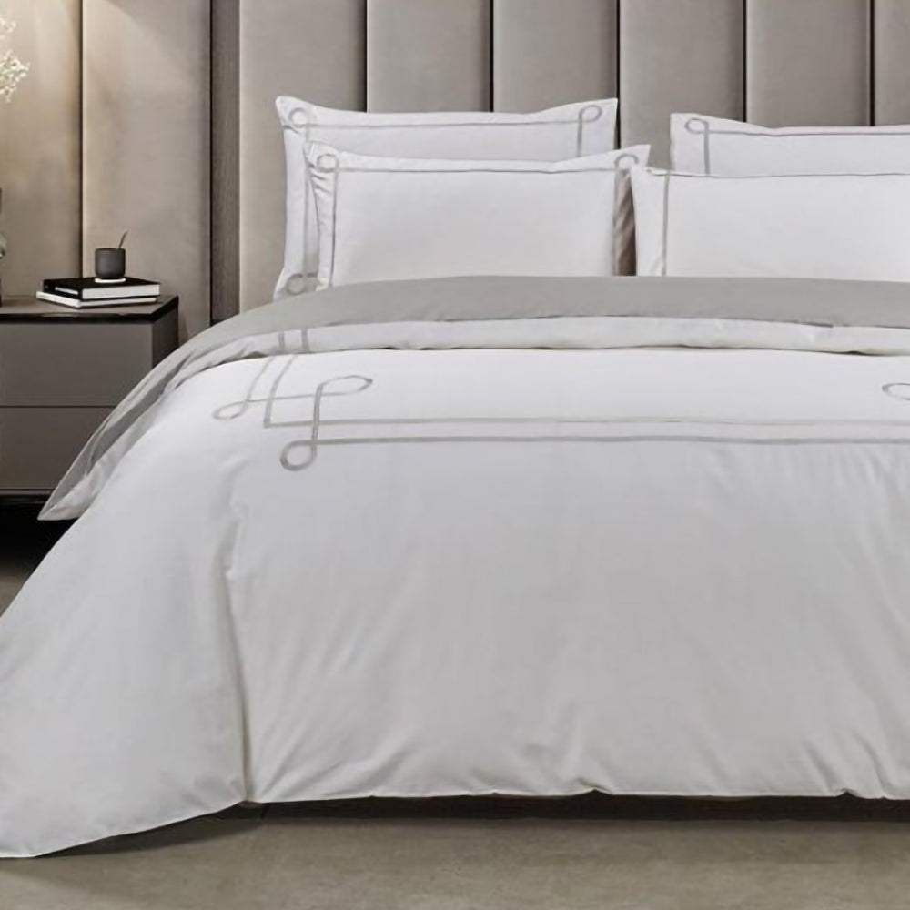 Egyptian Cotton 400 Thread Count Cheryl White & Silver Duvet Cover Set