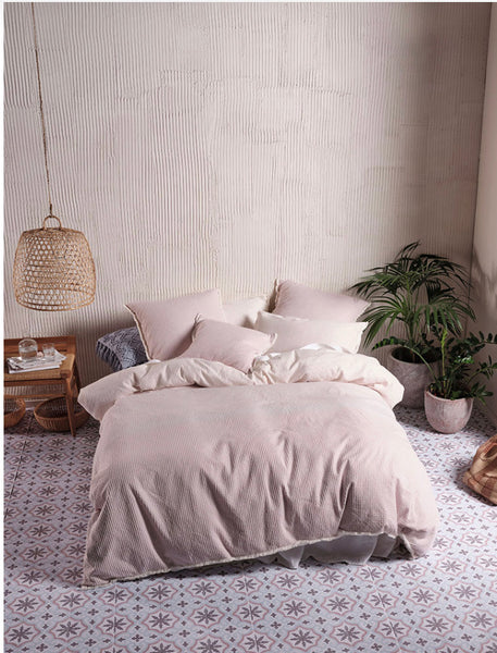 LINEN HOUSE  LUCCA BLOSSOM DUVET COVER