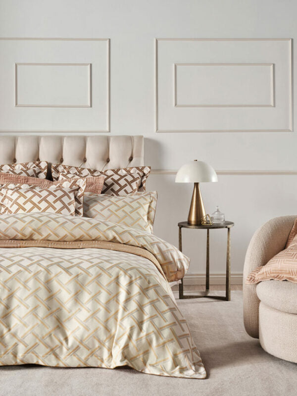 Linen House Valeria /Champagne Duvet Cover Set